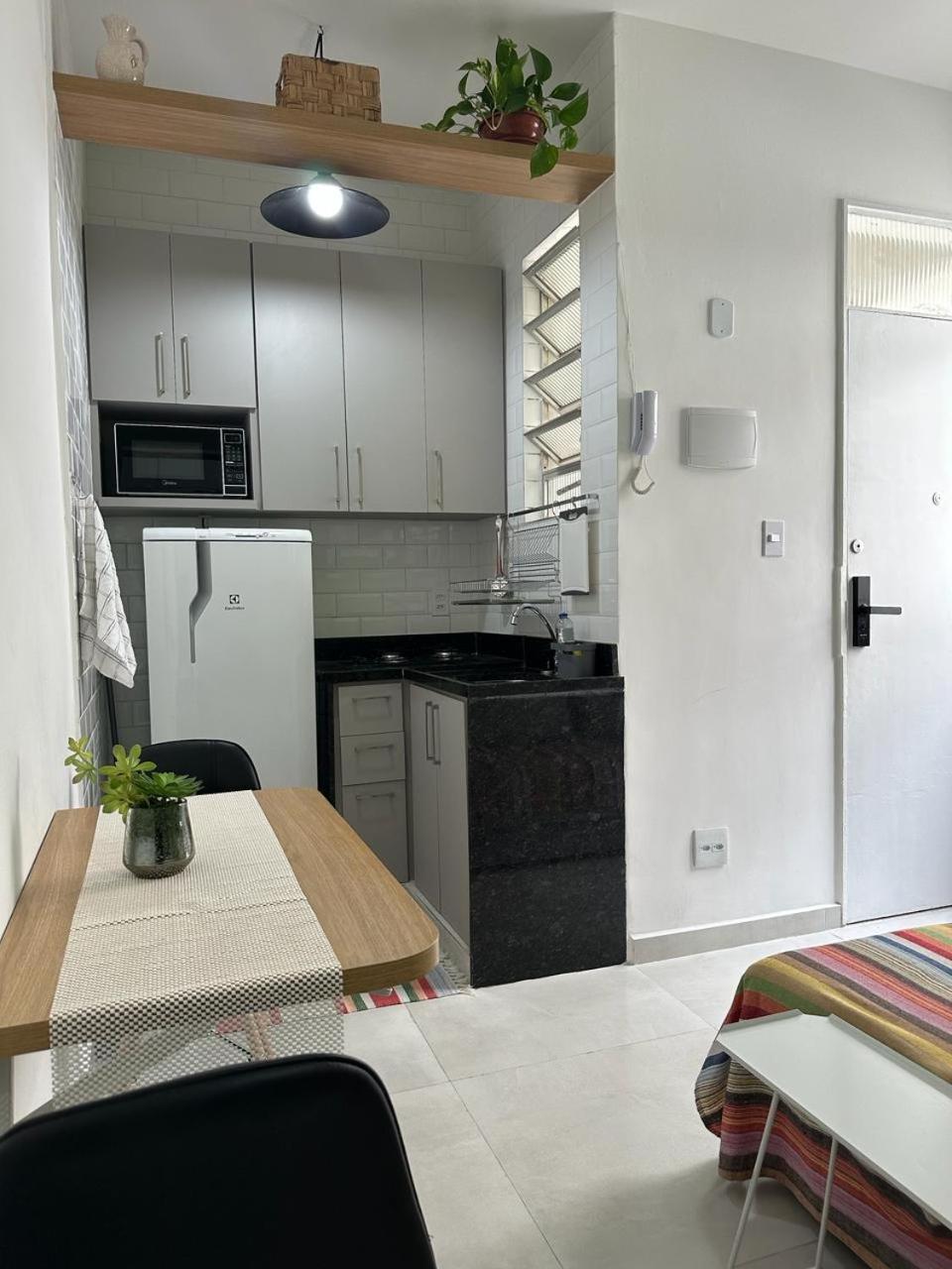 Apartamento Acolhedor Na Quadra Da Río de Janeiro